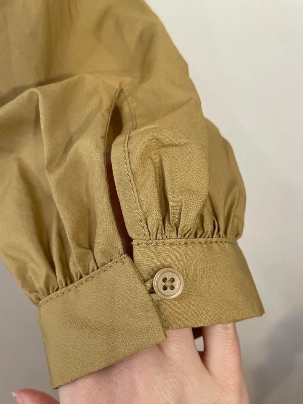 New J.Crew 100% Cotton Gold Button Shirred Popover Blouse Camel XS